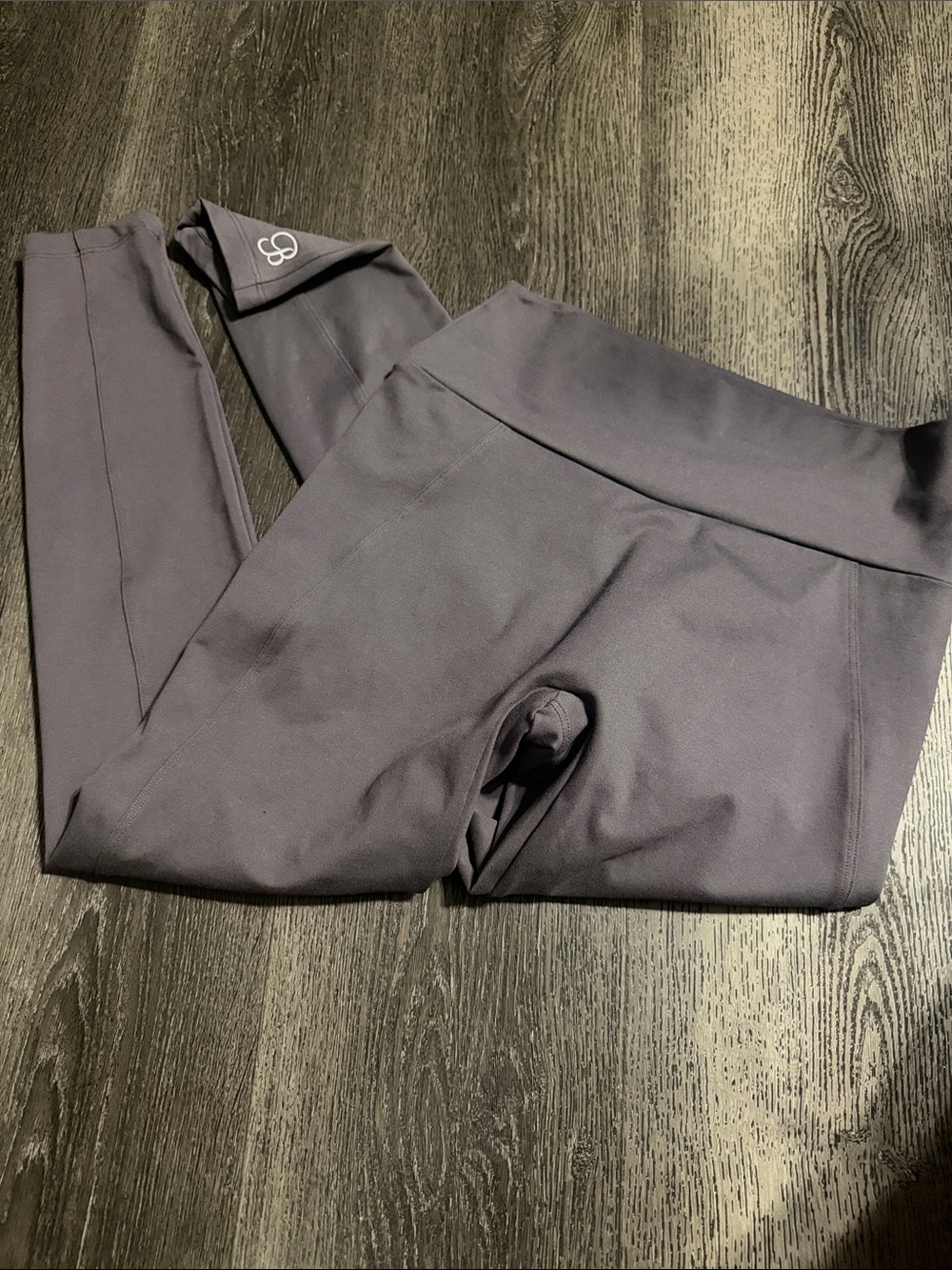 Bombshell sportswear uplift peach 🍑 leggings - Gray size L